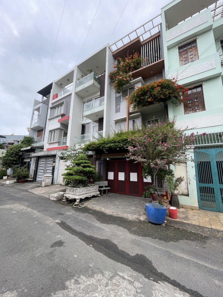 Bán nhà ngõ Tô Ngọc Vân, Linh Đông, Thủ Đức: 85m2, 4 tầng, 3PN, SH, giá 10.7 tỷ