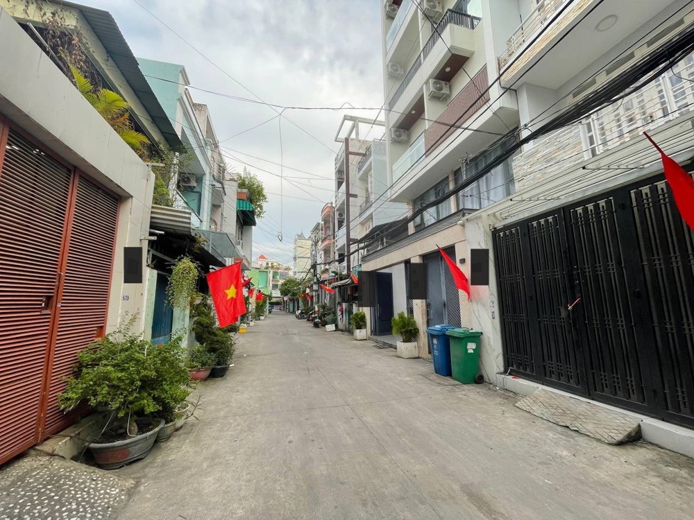 Bán nhà Đường Khuông Việt - 96m2, 4Tầng - Hẻm 7m xe tải thông
