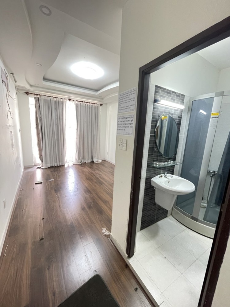 Bán nhà Đường Khuông Việt - 96m2, 4Tầng - Hẻm 7m xe tải thông