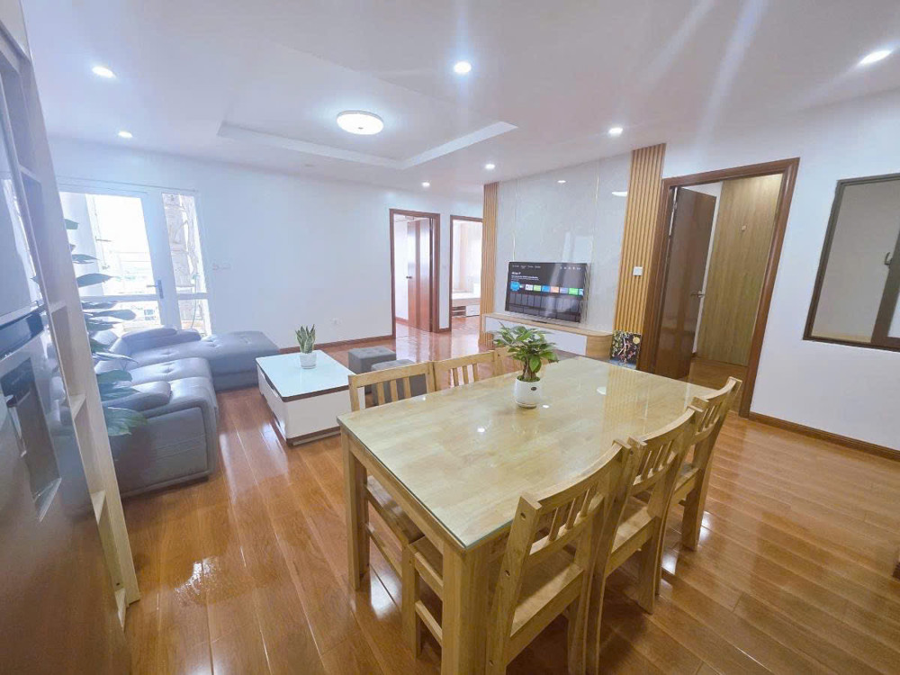 BÁN NHÀ PHỐ BÀ TRIỆU – HÀ ĐÔNG
50m² x 5 tầng – NGÕ THÔNG – TRUNG TÂM – GIÁ CHỈ 7,9 TỶ!