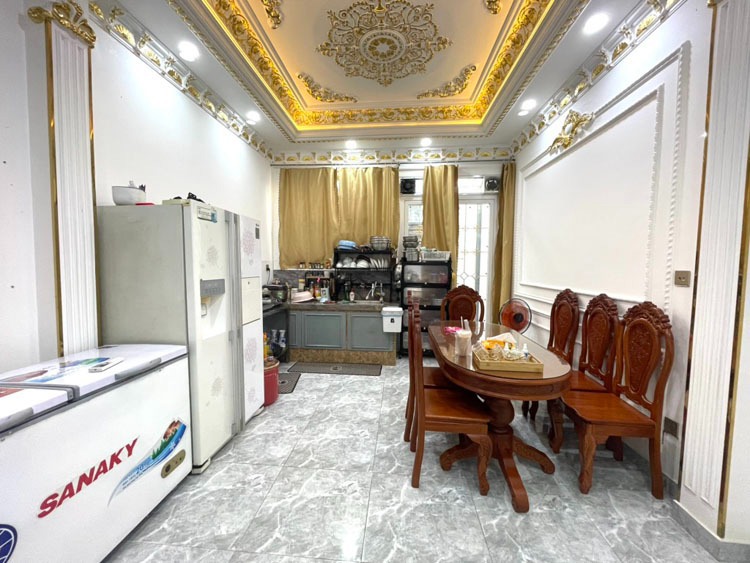 Nhà Mới Đẹp 4 Tầng, Hẻm Xe Tải 8m, Tân Phú - Giá Hơn 9 Tỷ