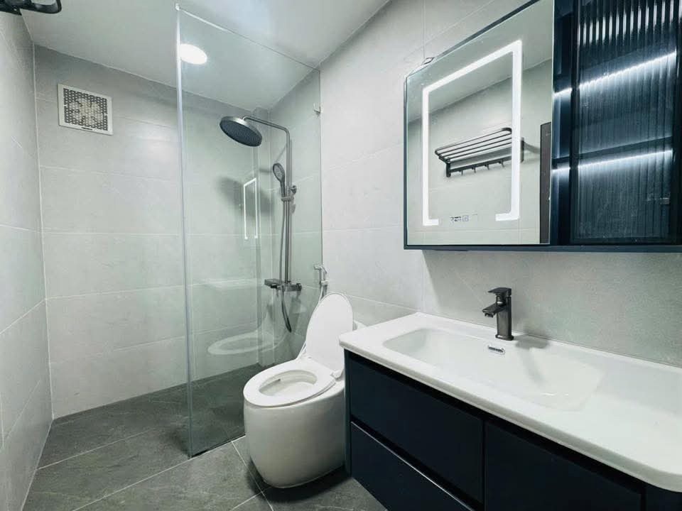Bán nhà Trường Chinh - Đống Đa - 15.39 tỷ - 48m2 x 3.7m - Ngõ Rộng - Kinh Doanh