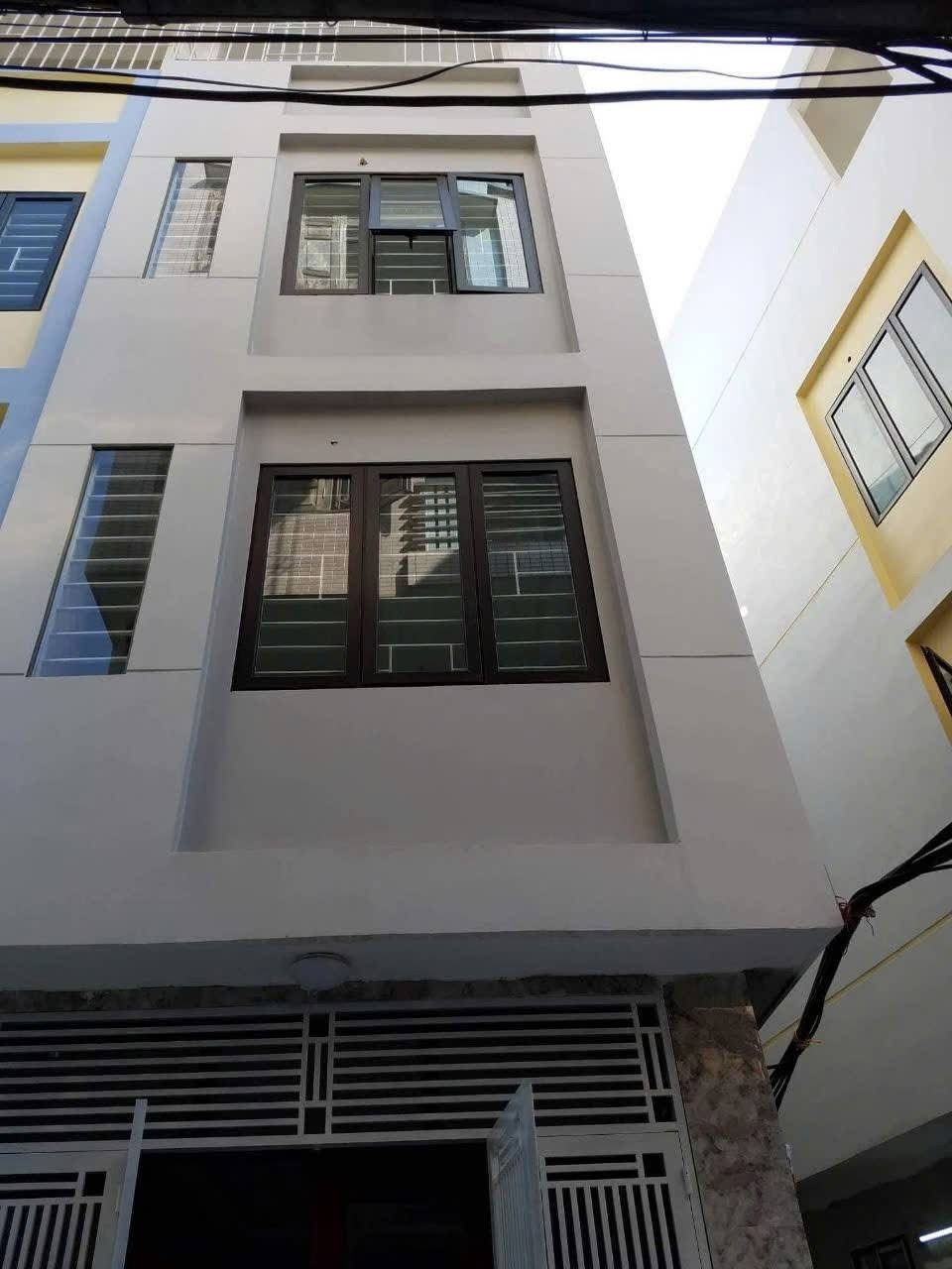 Nhà 4 Tầng Lê Trọng Tấn Hà Đông - 6 Tỷ Full Nội Thất - Vị Trí Đẹp