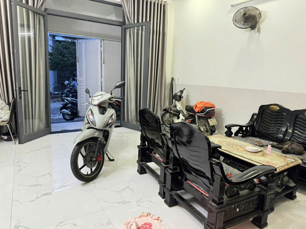 Bán Nhà 2Tầng 2 Mặt Tiền Đường Nhựa Khu TĐC Hòn Xện - Vĩnh Hoà - Bắc Nha Trang