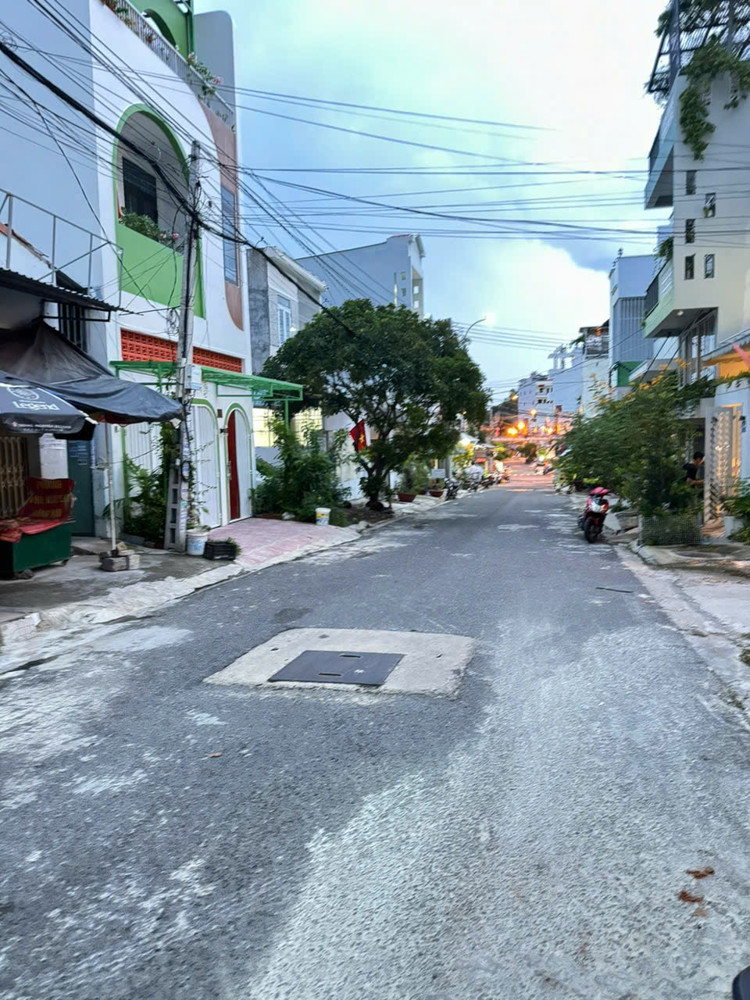Bán Nhà 2Tầng 2 Mặt Tiền Đường Nhựa Khu TĐC Hòn Xện - Vĩnh Hoà - Bắc Nha Trang