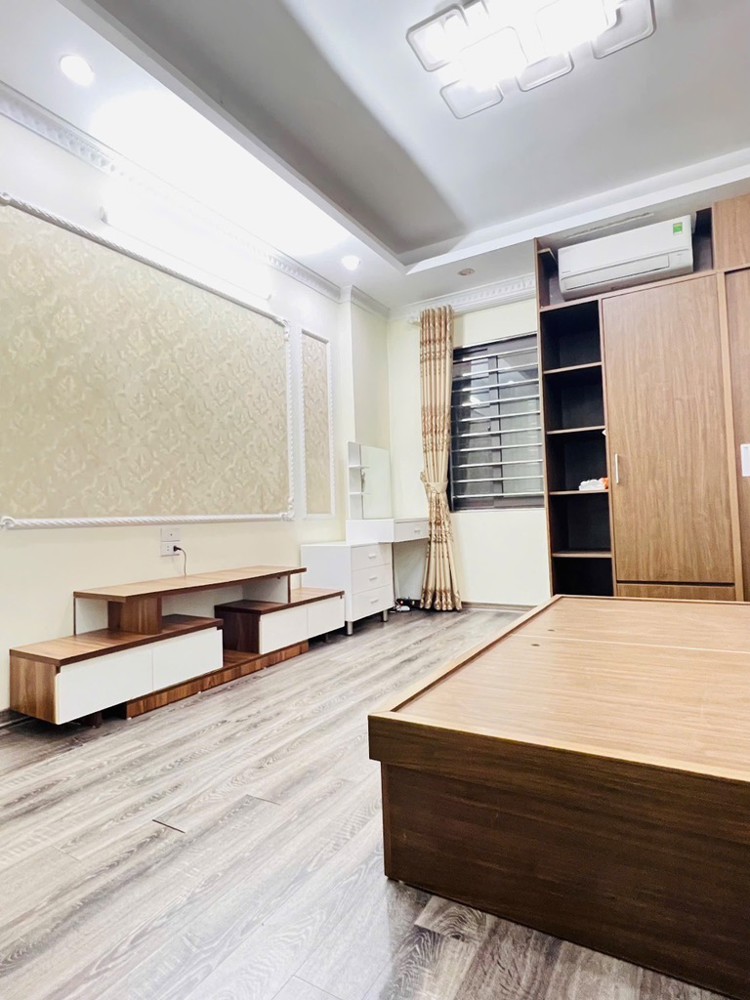 BÁN NHÀ NGỌC THUY, LONG BIÊN-FULL NỘI THẤT-OTO-50M-NHỈNH 8 TỶ