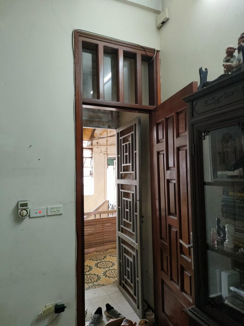 Bán Gấp Căn Hộ Tập Thể Giá Rẻ - Giải Phóng - 50m² - 2.07 Tỷ