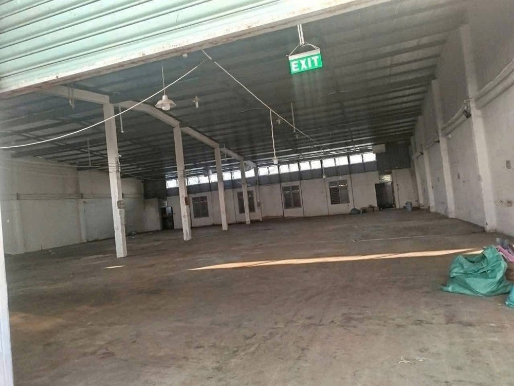 Ban nhà xưởng 1100m2 full thổ giá 33 tỷ Đường Thới Tam Thôn 18
