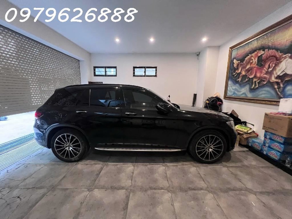 NHÀ PHỐ HOÀNG QUỐC VIỆT. FULL NỘI THẤT CAO CẤP, THANG MÁY,  Ô TÔ VÀO NHÀ. CHỈ VIỆC XÁCH VALI VỀ Ở