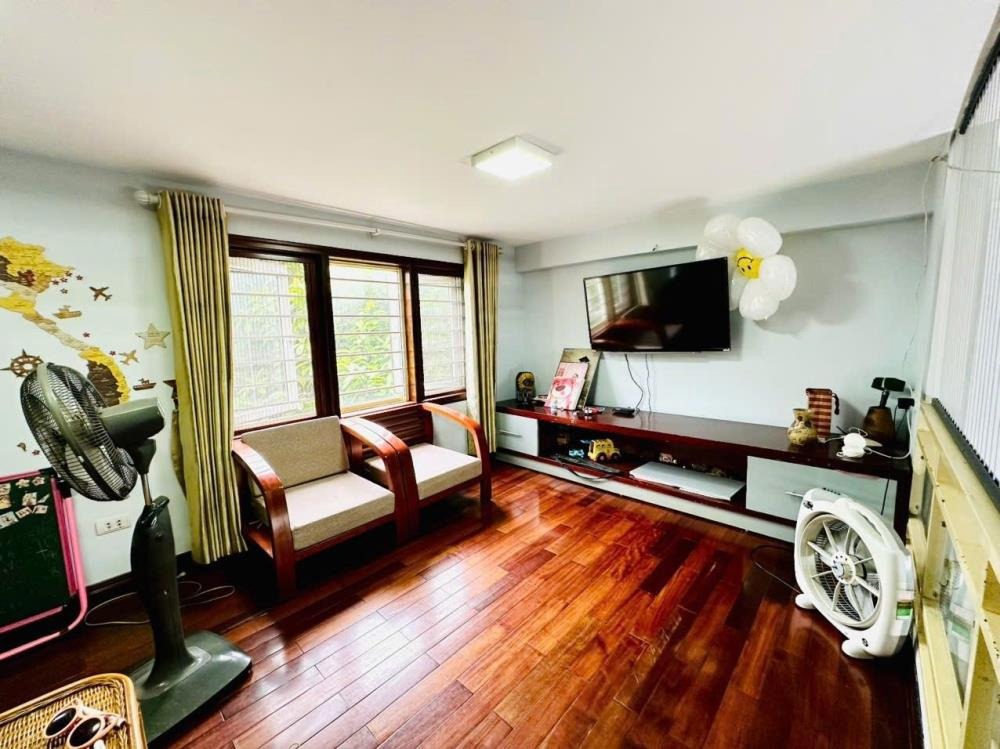 Nhà đẹp thoáng đãng, 5 tầng, ngõ 93 Vũ Hữu, Thanh Xuân | Giá 8.35 tỷ