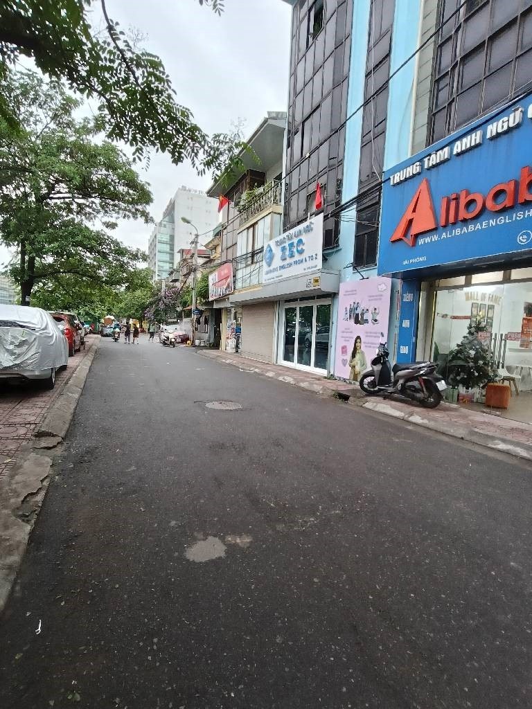 Bán Gấp Nhà Mặt Phố Giải Phóng - Lô Góc 36m², 11.5 Tỷ - Vị Trí Đắc Địa