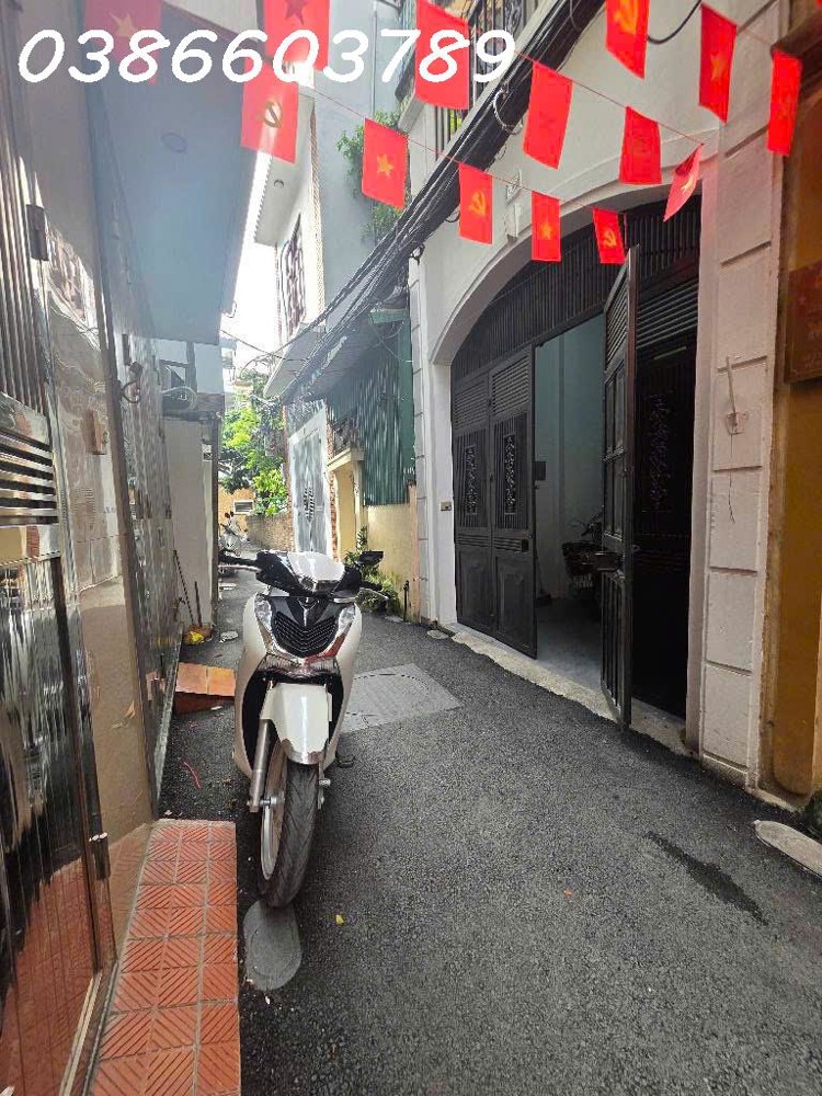 NHÀ DÂN XÂY 4 TẦNG – Ô CHỜ THANG MÁY –268  PHỐ NGỌC THỤY – LONG BIÊN – 68,2M² – 10,7 TỶ