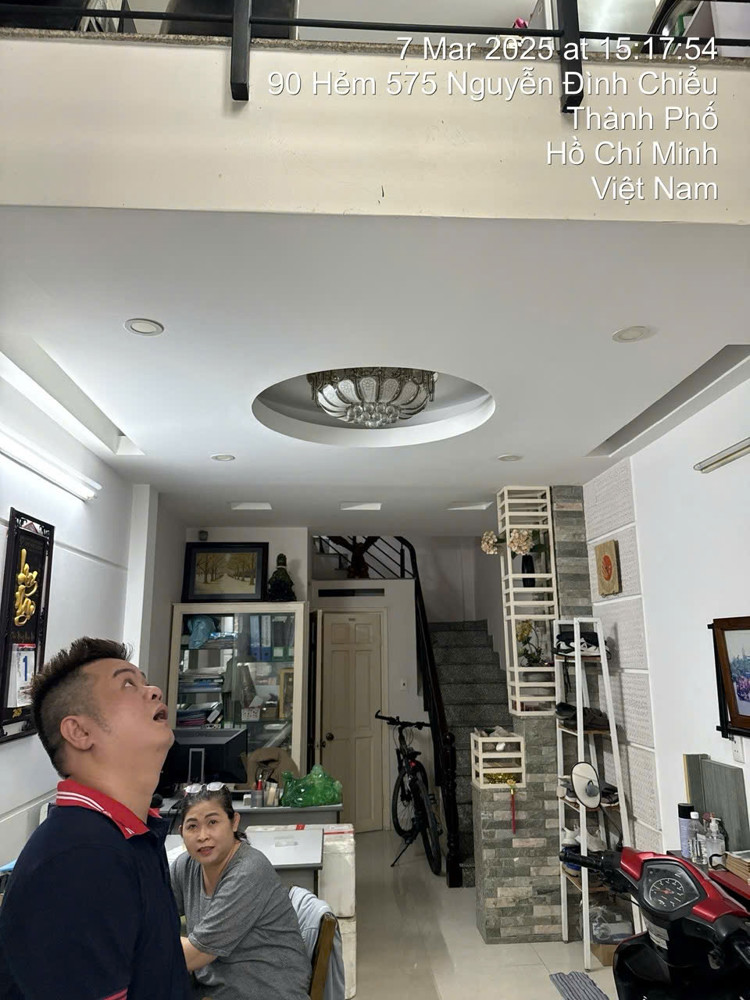 Bán Nhà 575/86 Nguyễn Đình Chiểu, Quận 3. DT: 3.2m*10m. CN: 29m2. 5 Tầng. Giá 9.9  tỷ