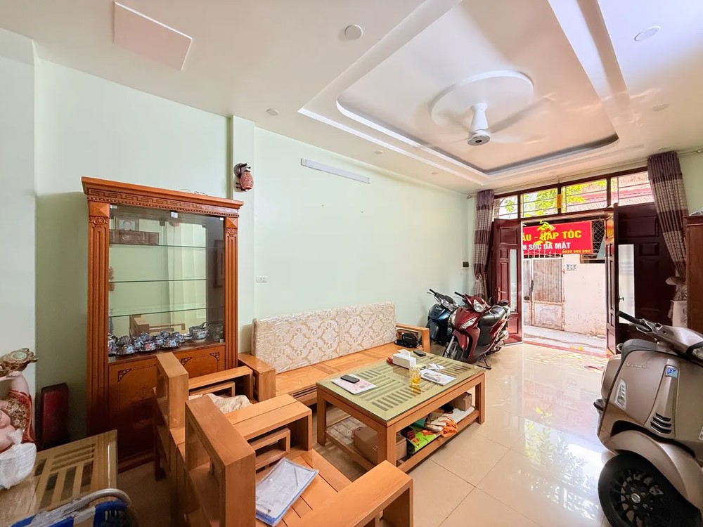 NHÀ ĐẸP DÂN XÂY NGÕ THÔNG KINH DOANH Phố Bồ Đề 55m2 X 4 Tầng 13.5 Tỷ Long Biên Hà Nội