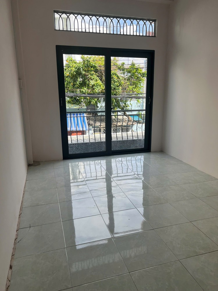 Cho thuê nhà mặt tiền P.1 Gò Vấp, 3x12m, 1 trệt, 1 lầu, 11tr