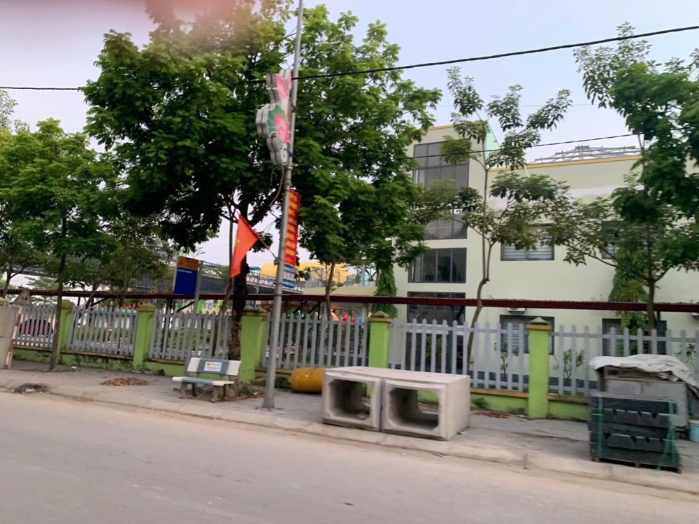 CHÍNH CHỦ CẦN BÁN GẤP NHÀ 2 TẦNG – BẮC HỒNG – HÀ NỘI -  SÁT KHU PHỐ KINH DOANH – CHỈ NHỈNH 3 TỶ