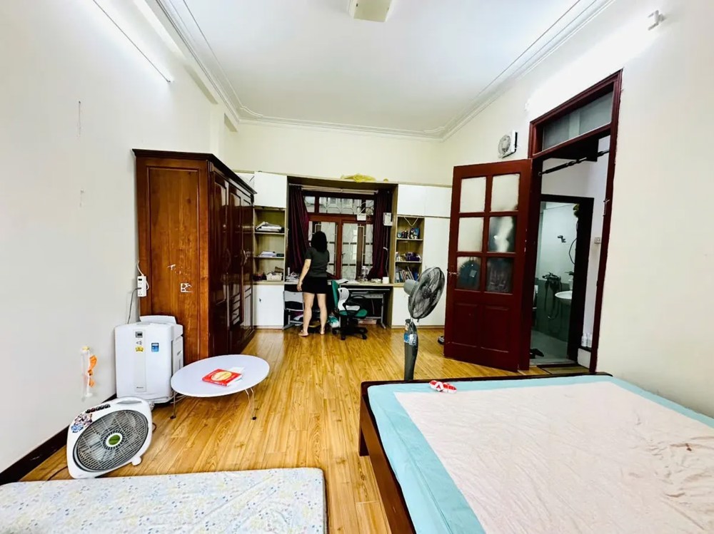 BÁN NHÀ RIÊNG Vũ Hữu -Thanh xuân 33m2 X 5 tầng MT6m, 8.35 Tỷ Thanh Xuân Hà Nội