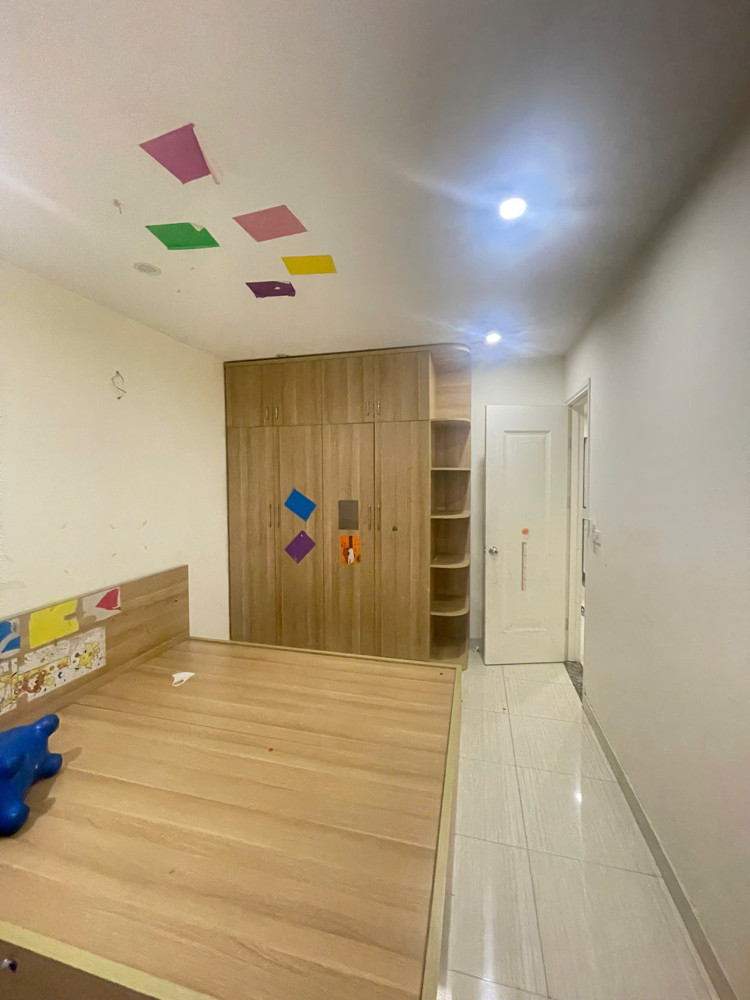 Em bán Căn tầng đẹp Ricecity Linh Đàm 57,5m giá rẻ sổ đỏ trao tay