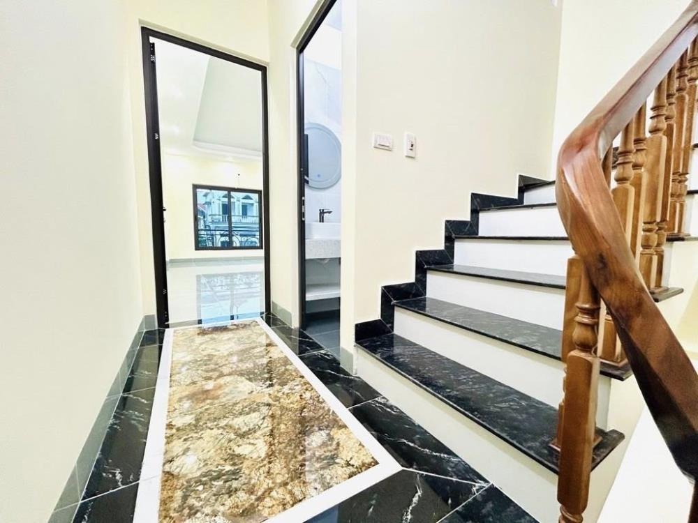 Nhà Mới Kính Koong, Gần Phố, Ô Tô Đỗ Cổng - 3 Ngủ, Full Tiện Ích