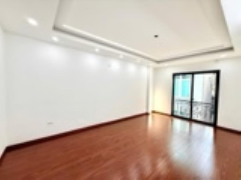 Bán nhà phố Trần Đại Nghĩa 5 Tầng, Thang Máy, Ô Tô Đỗ Cửa - Giá 11.8 Tỷ