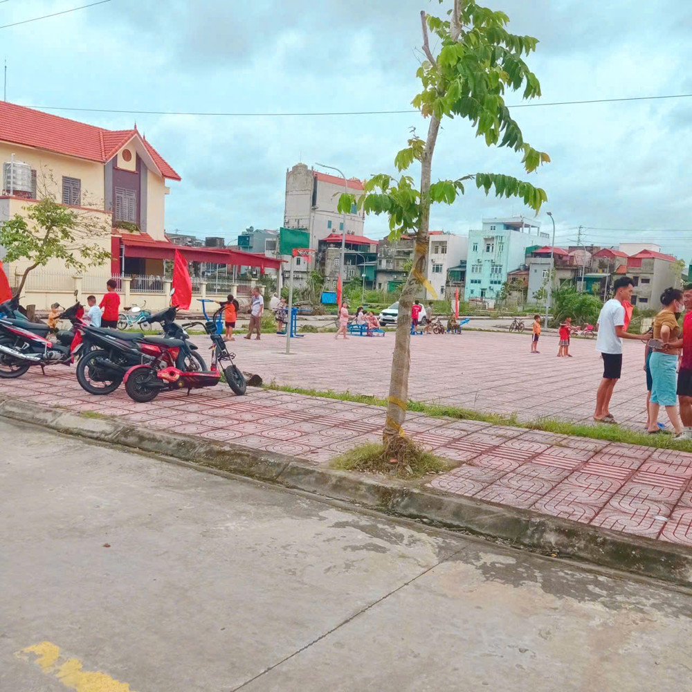 căn nhà gắn bó với gia đình tôi nay tôi cần bán nhà 2 tầng
