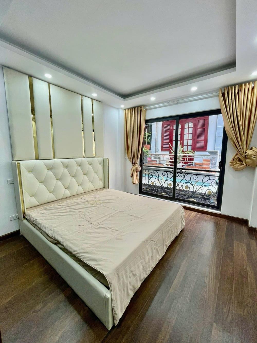 Bán nhà Bùi Xương Trạch, Thanh Xuân | 4 Tầng, 42m2, Giá Tốt Trước Tết