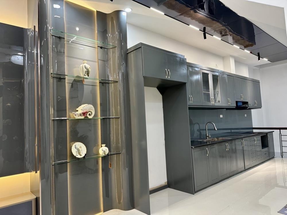 Bán Nhà Minh Khai Phân Lô - Thang Máy - Đối Diện Times City - Ô Tô Tránh