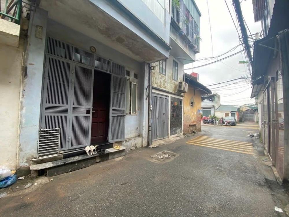 Bán nhà Phú Thượng 56m² 5 tầng, thang máy, ô tô đỗ cửa - 10 tỷ