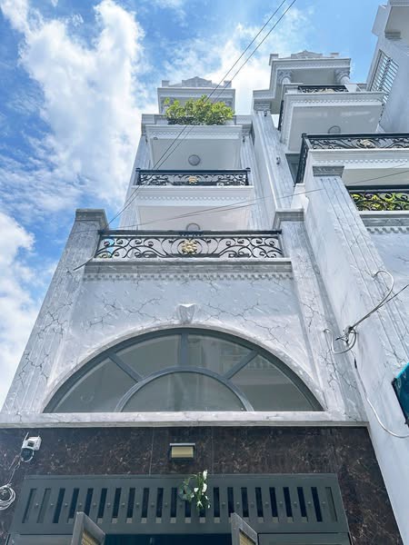 Nhà Khu Phân Lô Đường Nguyễn Duy Cung Phường 12 Quận Gò Vấp Cũ