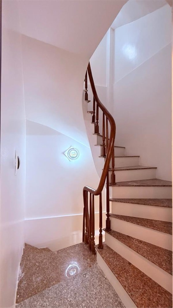 Bán nhà Lê Đức Thọ 34m2, 5 tầng, ngõ rộng, giá 6,4 tỷ