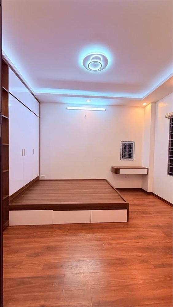 Bán nhà Lê Đức Thọ 34m2, 5 tầng, ngõ rộng, giá 6,4 tỷ