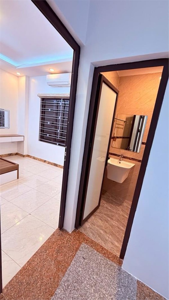 Bán nhà Lê Đức Thọ 34m2, 5 tầng, ngõ rộng, giá 6,4 tỷ