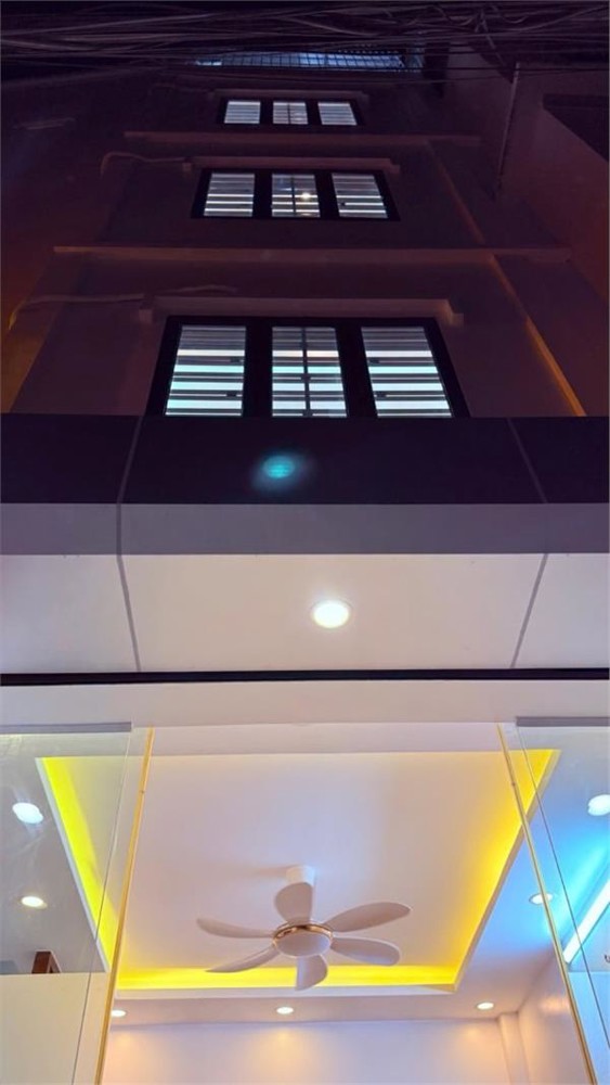 Bán nhà Lê Đức Thọ 34m2, 5 tầng, ngõ rộng, giá 6,4 tỷ