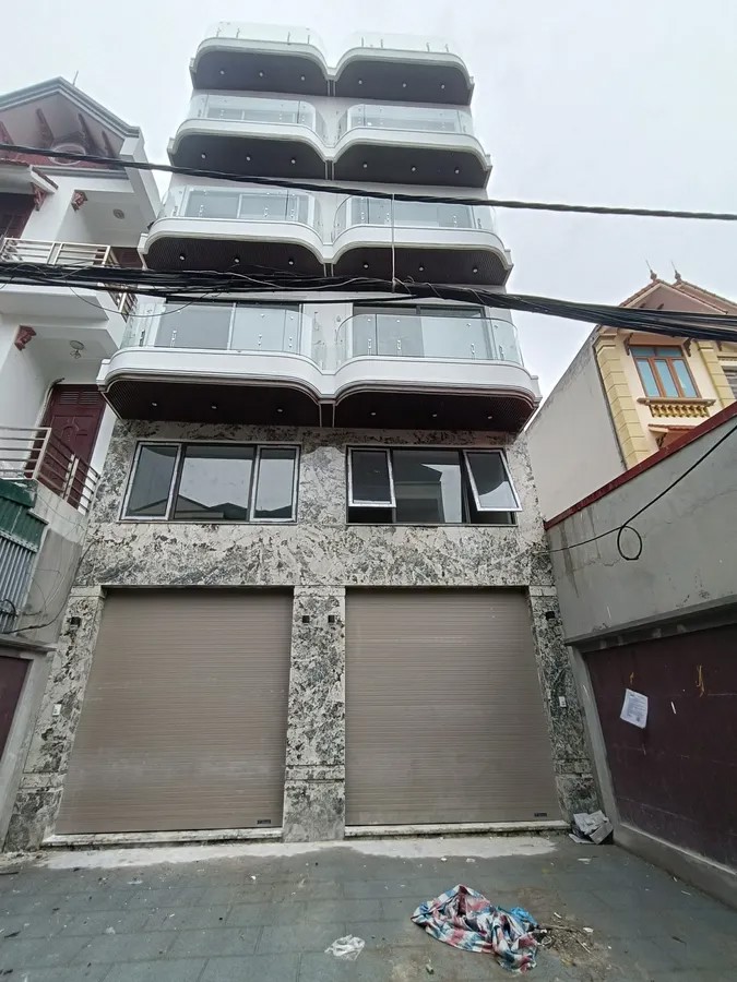 NHÀ MỚI Ở LUÔN Ô TÔ VÀO NHÀ Phố Chu Huy Mân 65m2 X 7 Tầng 14.8 tỷ Long Biên Hà Nội