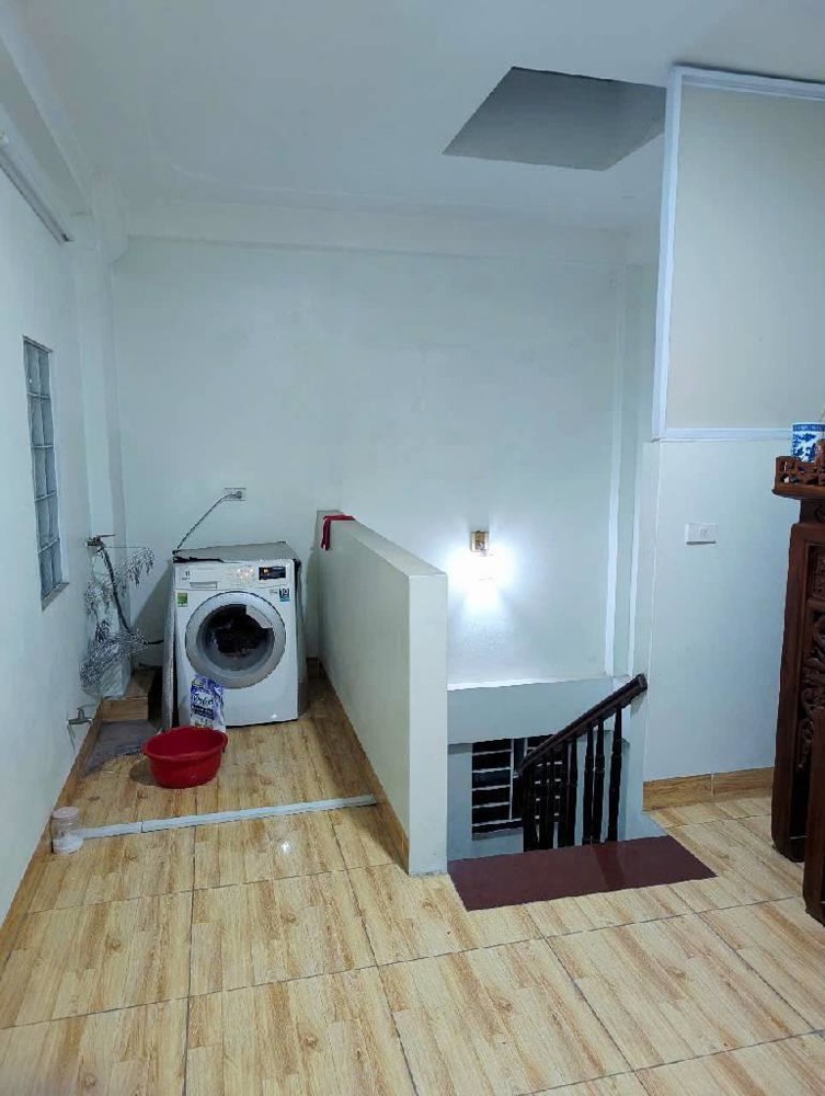 Nhà đẹp Phú Mỹ 37m2, 5 tầng, xe đỗ cửa, bán 6,7 tỷ