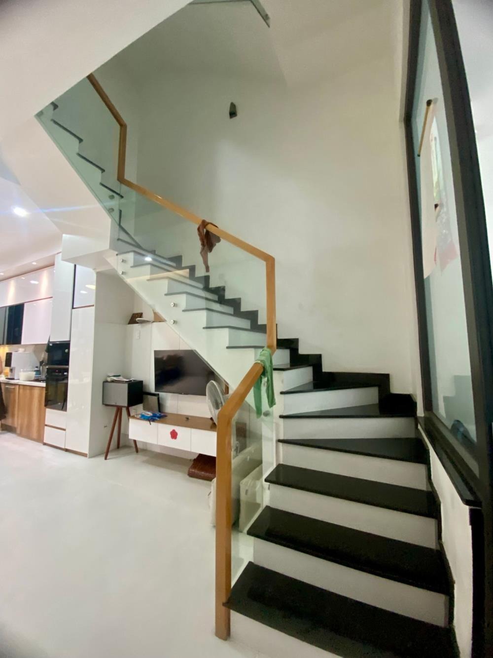 Bán nhà HXH 4 tầng, 74m2, Gần AEON Tân Phú - 8.8 tỷ (Full Nội Thất)