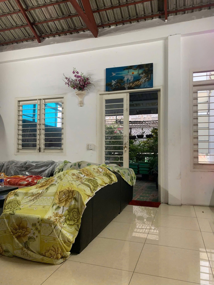 NHÀ (6.3x27) MẶT TIỀN NGUYỄN ẢNH THỦ, Q.12 CÁCH LÊ V KHƯƠNG 200M