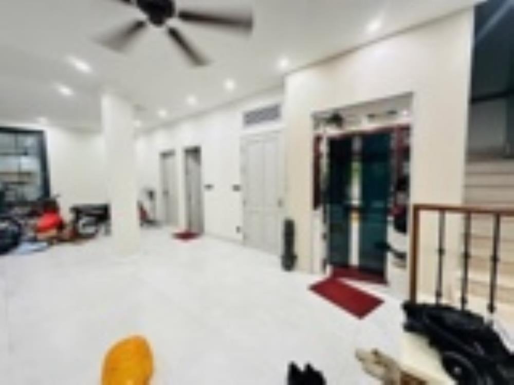 Biệt Thự Xuân Đỉnh - Bắc Từ Liêm: 124m2, 5 Tầng, Thang Máy, Mặt Tiền 9.9m, Oto Tránh