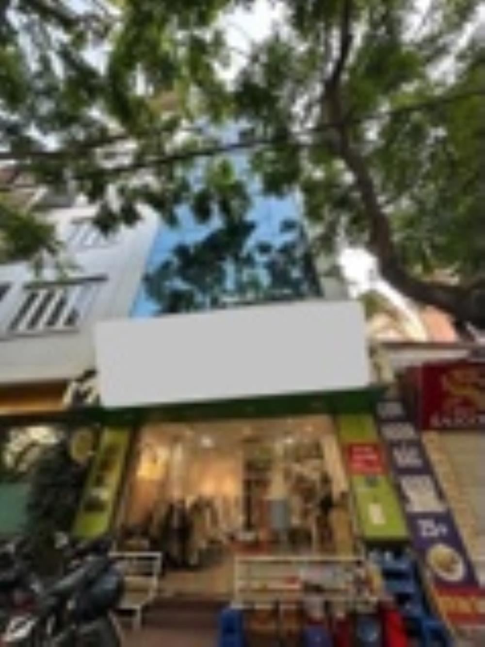 Cho Thuê Mặt Phố Tây Sơn 116m² - Vỉa Hè Rộng - Kinh Doanh Sầm Uất - Giá 1.2 Tỷ/Năm