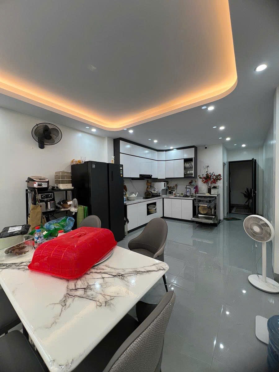 Bán Nhà Phùng Chí Kiên Phân Lô, Ô Tô Tránh, Kinh Doanh - 58m² - 17 tỷ