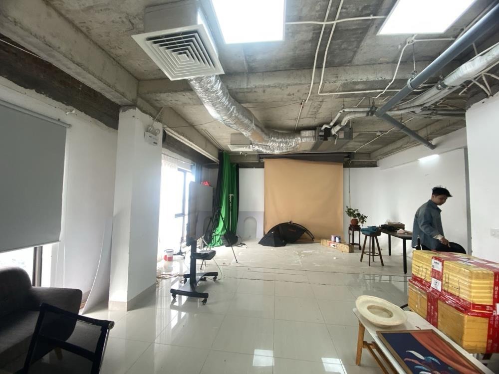 Văn Phòng Cho Thuê Cầu Giấy 60m2 Giá Tốt - Full Tiện Nghi, Linh Hoạt