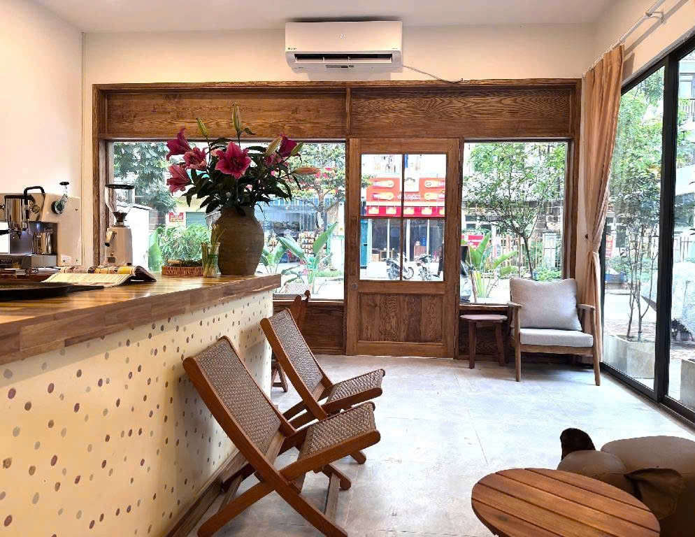 Kinh doanh đỉnh - LK HUD Vân Canh 118m2 - 5 tầng, vỉa hè, giá 26.2 tỷ