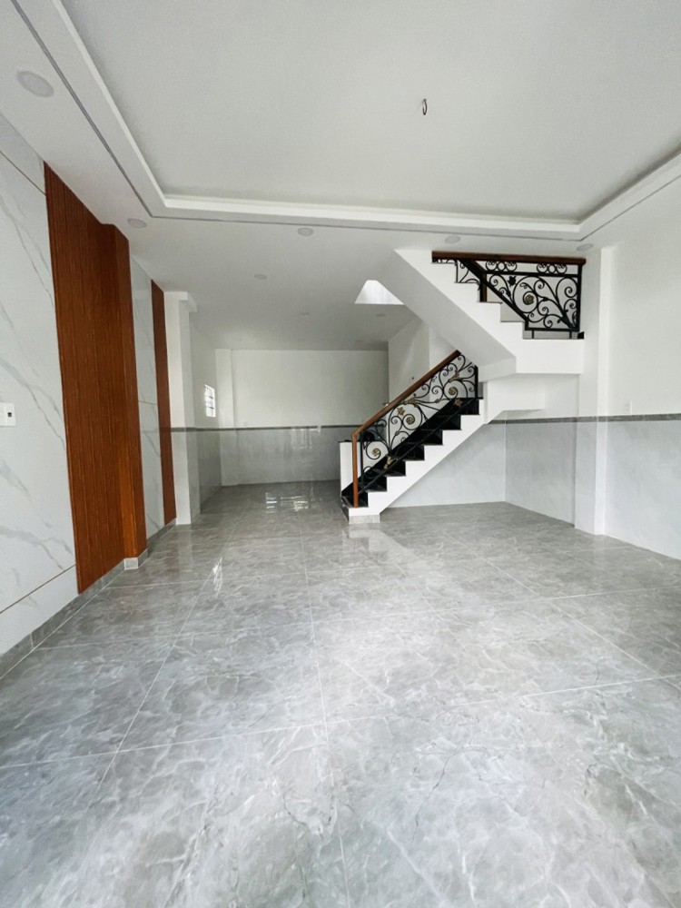 Bán nhà Đường  46, Hiệp Bình Chánh, Thủ Đức. 50m2, 2 tầng, 2PN. Sổ đỏ chính chủ. Giá 4.35 tỷ