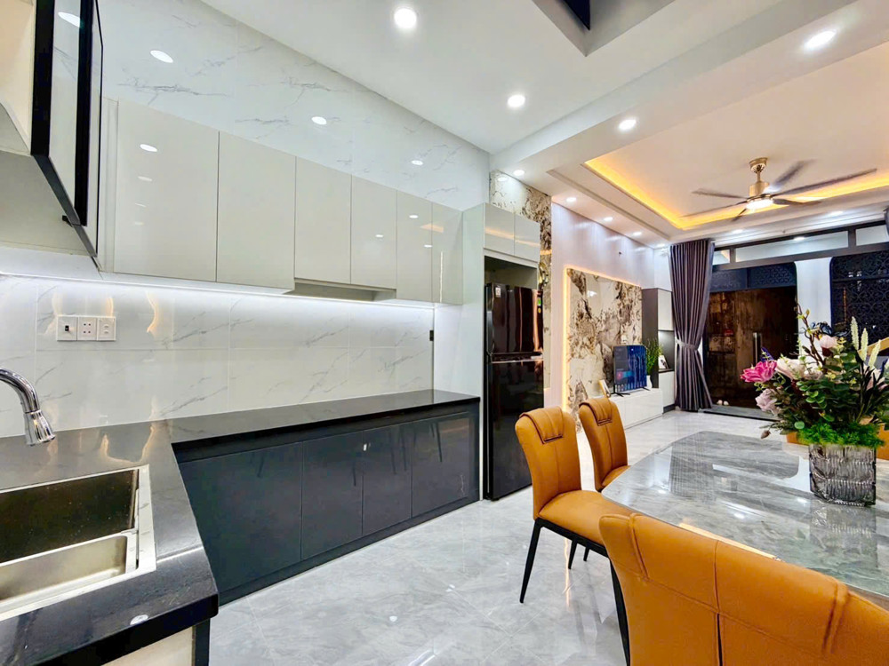 4❌14m, BÁN NHÀ ĐẸP 2 TẦNG, 3PN, 656/ QUANG TRUNG, P11 GÒ VẤP, 5 TỶ xíu