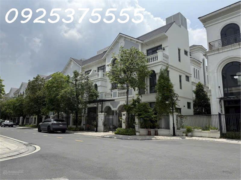 Rẻ nhất Vinhomes Ocean Park Gia Lâm, Hà Nội. Song lập mini ba mặt thoáng. Sổ đỏ trao tay
