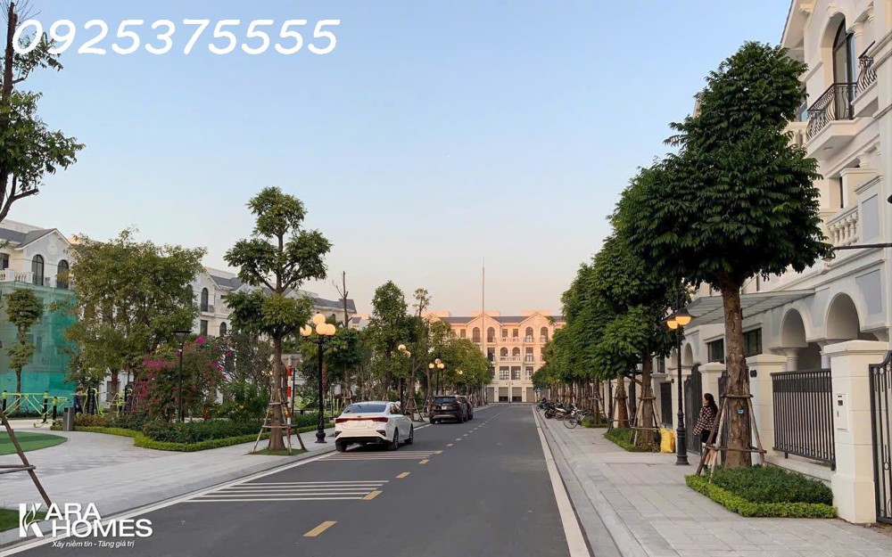 Rẻ nhất Vinhomes Ocean Park Gia Lâm, Hà Nội. Song lập mini ba mặt thoáng. Sổ đỏ trao tay