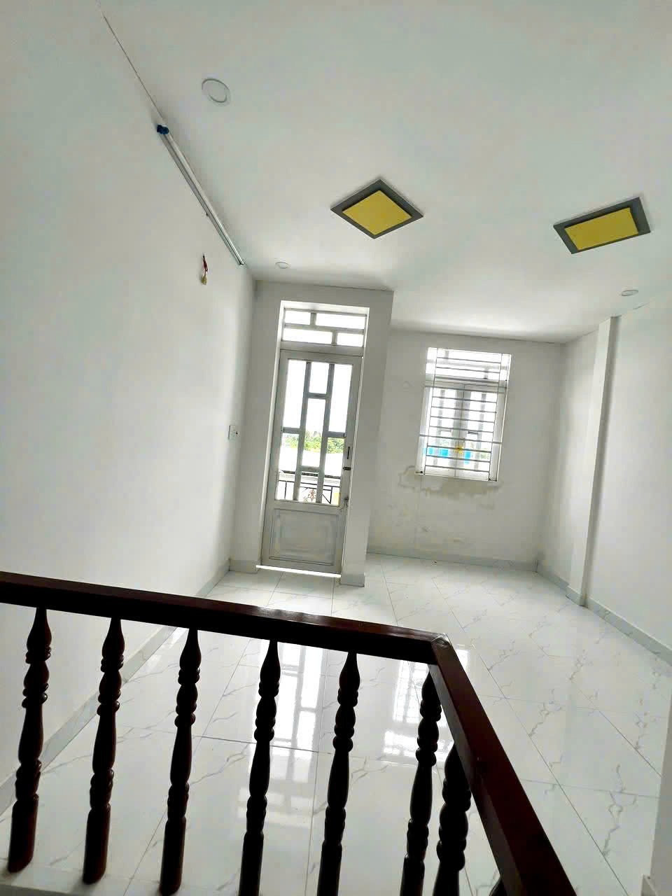 Bán Gấp Nhà Sổ Riêng Hóc Môn - 349tr - Vị Trí Đắc Địa