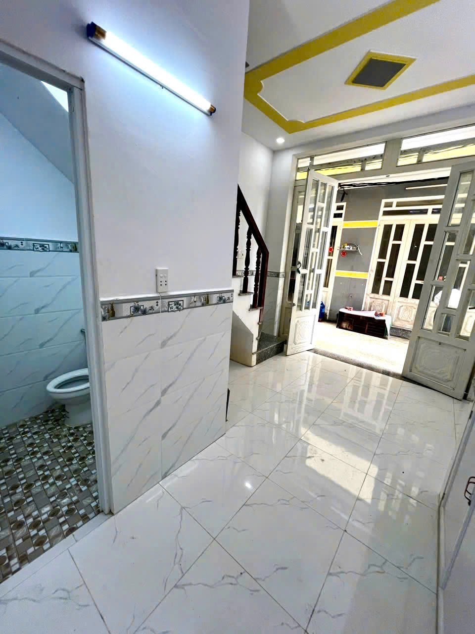 Bán Gấp Nhà Sổ Riêng Hóc Môn - 349tr - Vị Trí Đắc Địa