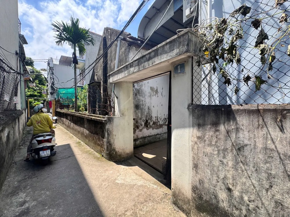 BÁN ĐẤT Phố Ngọc Thụy 77m2 XMT 4.3m, 7.7 tỷ Long Biên Hà Nội