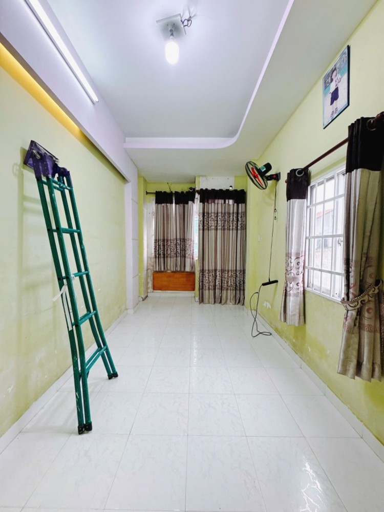 Quận 4 Nhà 5 tầng – 7PN 5WC – hẻm rộng Tôn Đản, P.15 Quận 4 – chỉ 5.35 tỷ